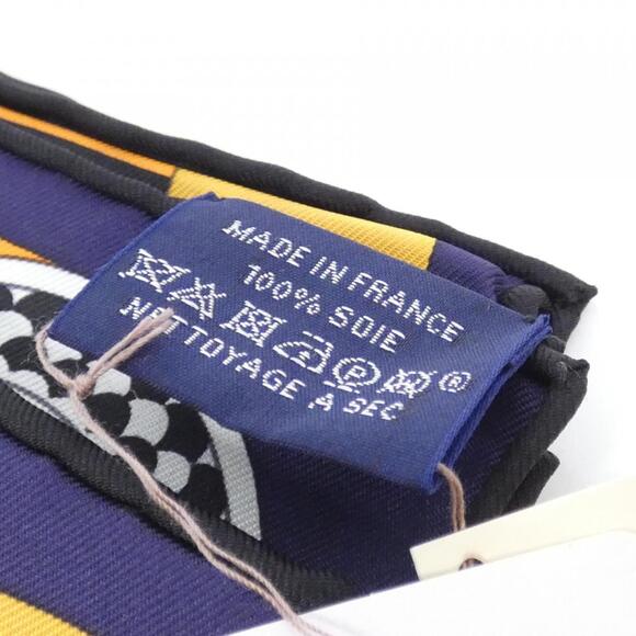 HERMES Orange Scarf - Picture 4 of 5